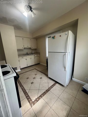 749 Crawford Street, Flint, MI 48507