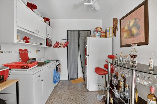 2100 NW 24th St, Miami, FL 33142