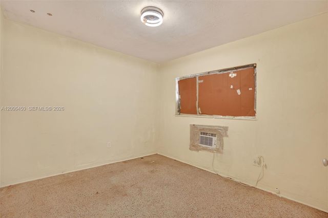 2100 NW 24th St, Miami, FL 33142
