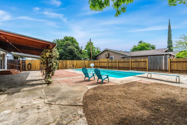 10688 Biscay Way, Rancho Cordova, CA 95670