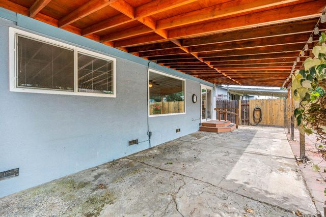 10688 Biscay Way, Rancho Cordova, CA 95670