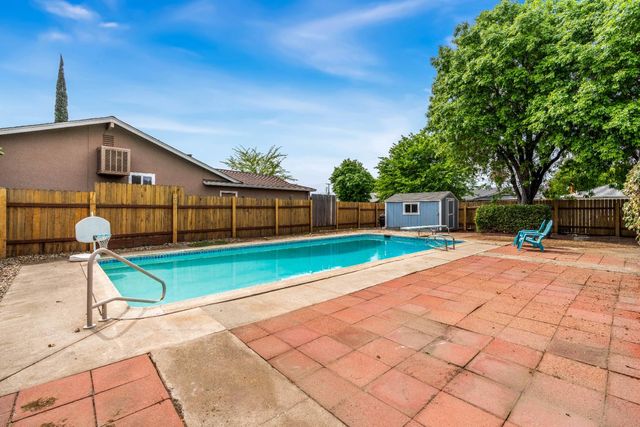 10688 Biscay Way, Rancho Cordova, CA 95670