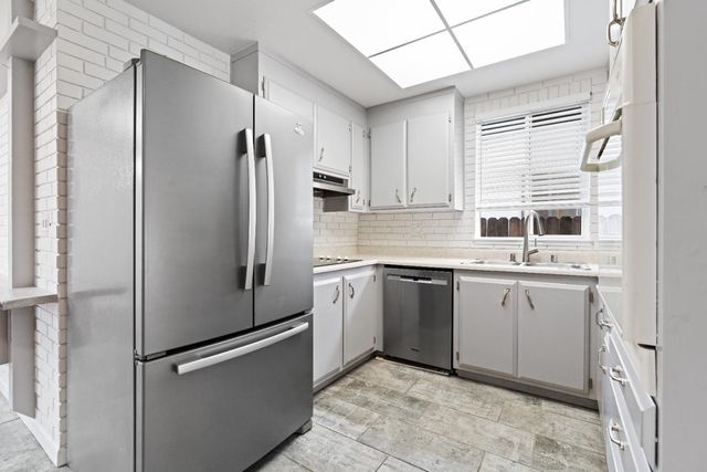 10688 Biscay Way, Rancho Cordova, CA 95670