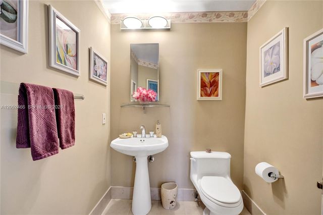 21150 Point Pl 805, Aventura, FL 33180