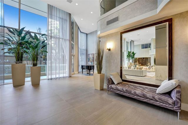 21150 Point Pl 805, Aventura, FL 33180