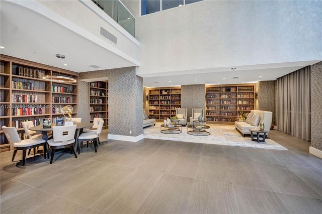 21150 Point Pl 805, Aventura, FL 33180