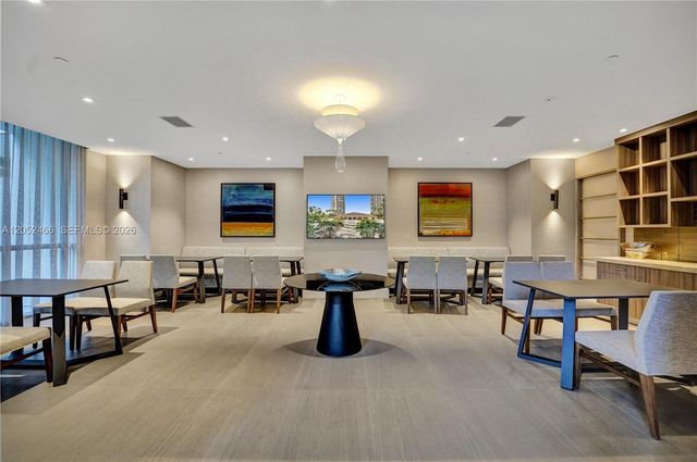 21150 Point Pl 805, Aventura, FL 33180