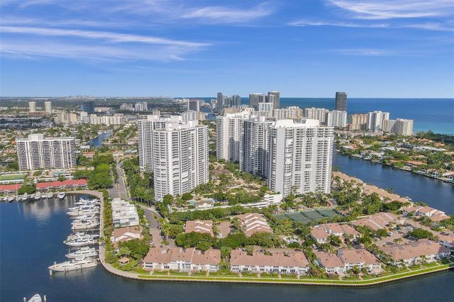 21150 Point Pl 805, Aventura, FL 33180