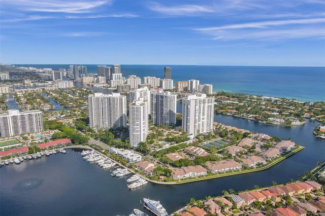 21150 Point Pl 805, Aventura, FL 33180
