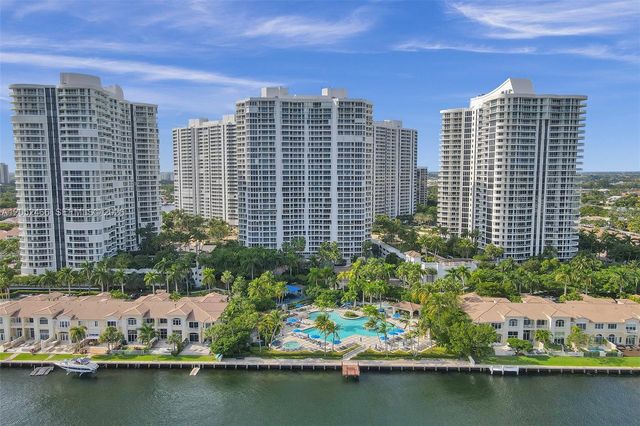 21150 Point Pl 805, Aventura, FL 33180