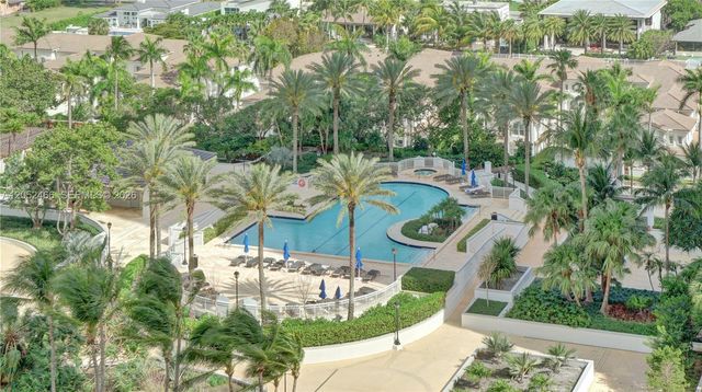 21150 Point Pl 805, Aventura, FL 33180