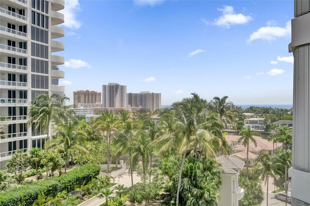 21150 Point Pl 805, Aventura, FL 33180