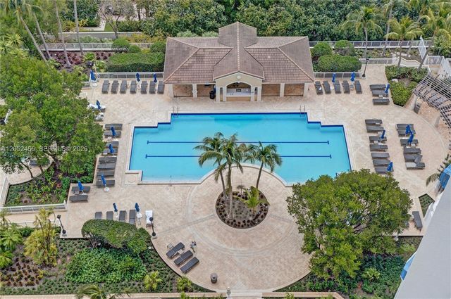 21150 Point Pl 805, Aventura, FL 33180