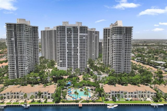 21150 Point Pl 805, Aventura, FL 33180