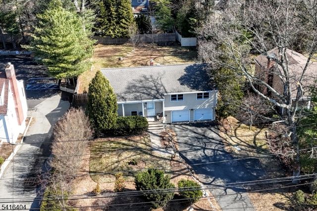 254 Godwin Ave, Wyckoff Twp., NJ 07481