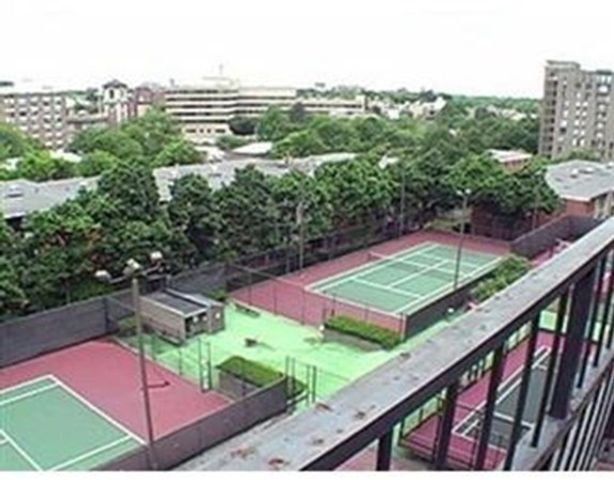 33 Pond Avenue 312, Brookline, MA 02445