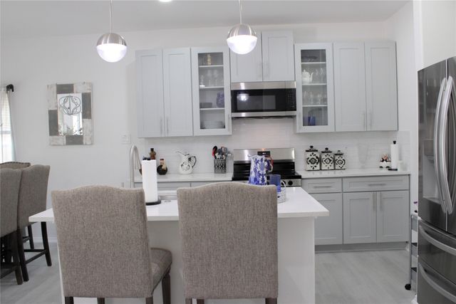 4403 Mountain Hollow Drive, Granbury, TX 76048