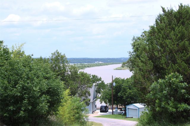 4403 Mountain Hollow Drive, Granbury, TX 76048
