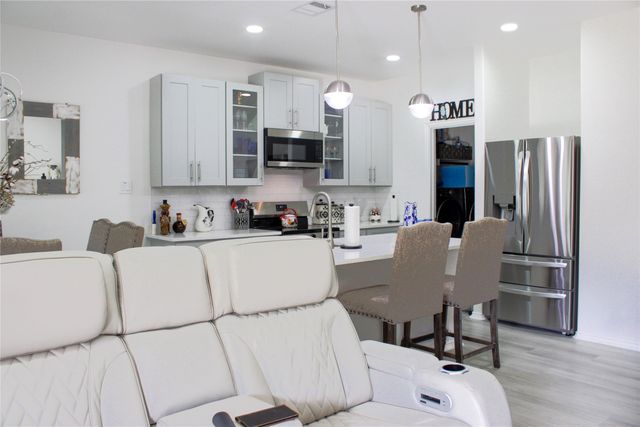 4403 Mountain Hollow Drive, Granbury, TX 76048