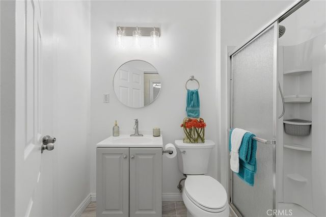 655 W 112th St, Los Angeles, CA 90044