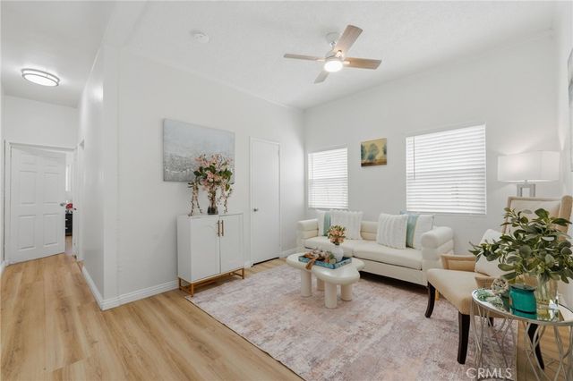 655 W 112th St, Los Angeles, CA 90044