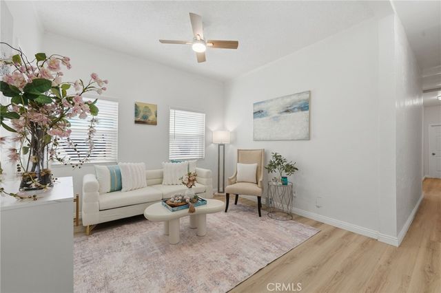 655 W 112th St, Los Angeles, CA 90044