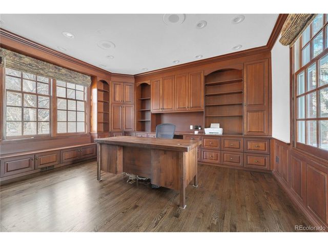 4600 S Columbine Ct, Englewood, CO 80113