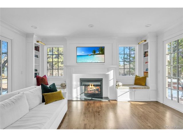 4600 S Columbine Ct, Englewood, CO 80113