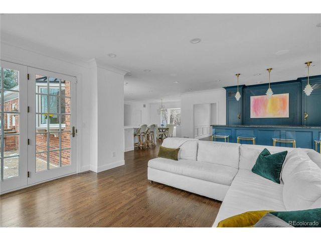 4600 S Columbine Ct, Englewood, CO 80113