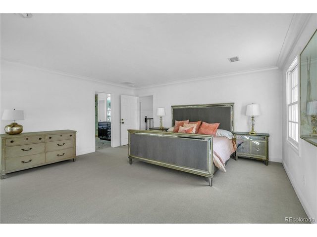 4600 S Columbine Ct, Englewood, CO 80113