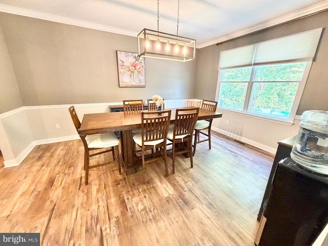 12 MILLINGTON CT, Columbus, NJ 08022