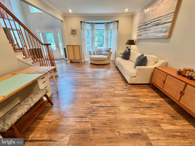 12 MILLINGTON CT, Columbus, NJ 08022
