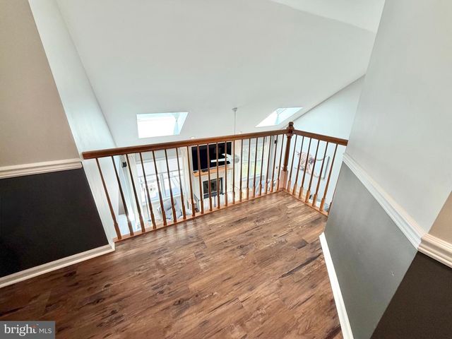 12 MILLINGTON CT, Columbus, NJ 08022