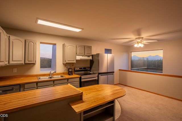 65238 85th Place, Bend, OR 97703