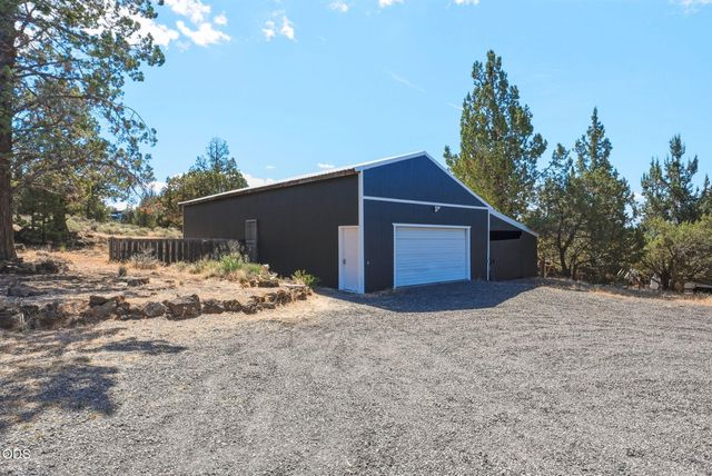 65238 85th Place, Bend, OR 97703