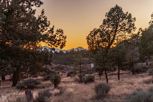 65238 85th Place, Bend, OR 97703