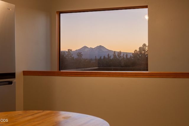 65238 85th Place, Bend, OR 97703