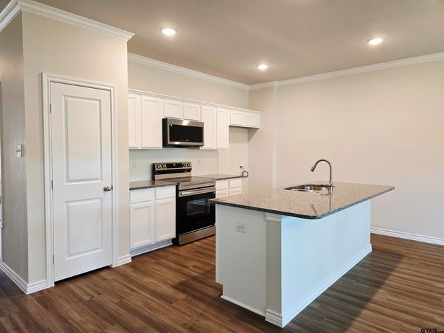 324 Erica Way, Lindale, TX 75771