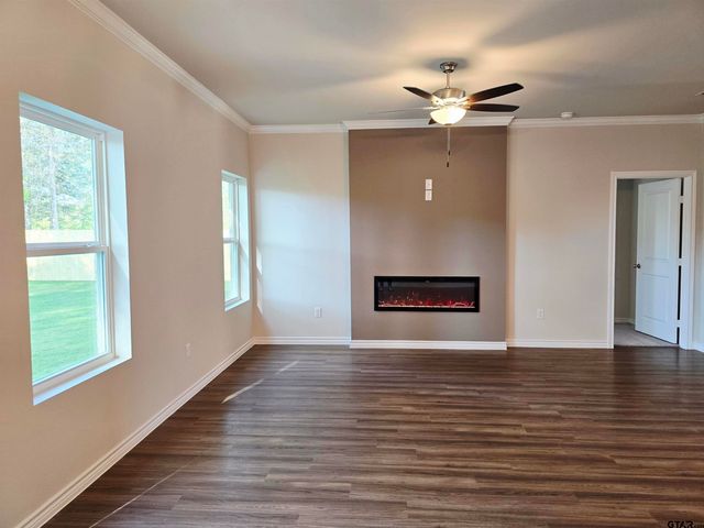 324 Erica Way, Lindale, TX 75771