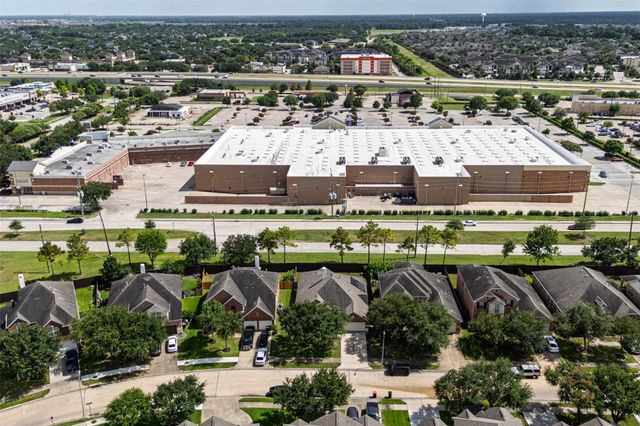 20611 Garden Ridge Canyon, Richmond, TX 77407