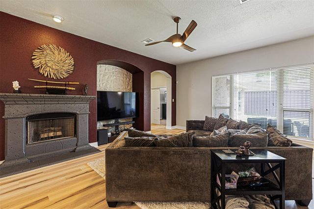 20611 Garden Ridge Canyon, Richmond, TX 77407