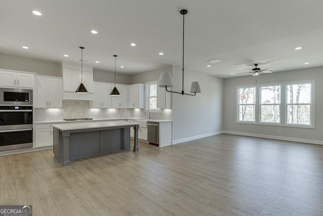452 Thunder Road, Buford, GA 30518