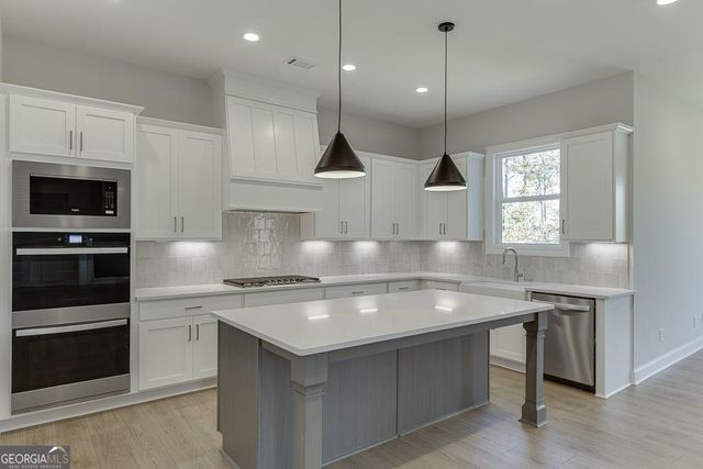452 Thunder Road, Buford, GA 30518