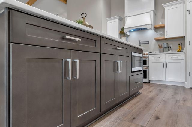 1999 N 95 A, Cantonment, FL 32533