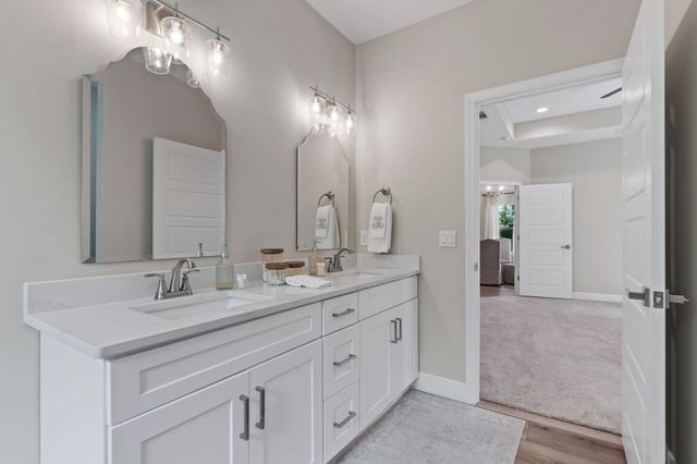 1999 N 95 A, Cantonment, FL 32533