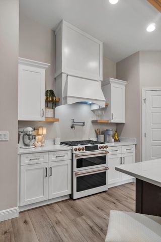 1999 N 95 A, Cantonment, FL 32533