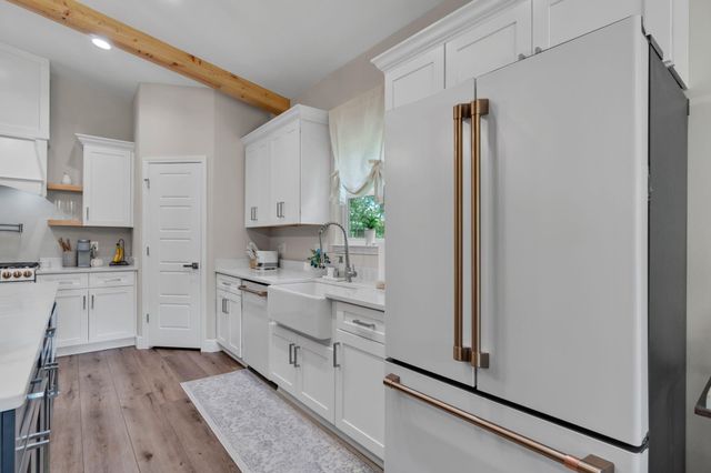 1999 N 95 A, Cantonment, FL 32533