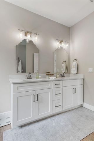 1999 N 95 A, Cantonment, FL 32533