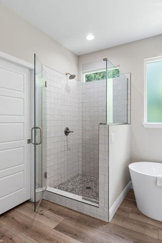 1999 N 95 A, Cantonment, FL 32533