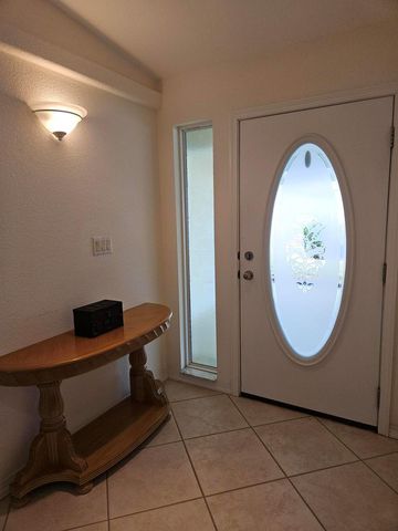 3229 Scarlet Tanager Court, Port St. Lucie, FL 34952